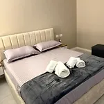 Liqeni Comfort Tirana